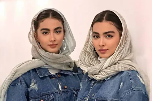 (عکس) سونیا و سنا حسینی دوقلوهای سریال پایتخت در کنار مادرشان