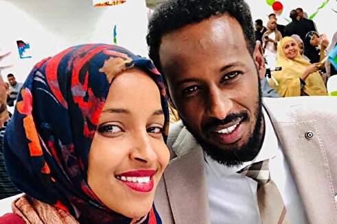 خبرها درست بود؛ ایلهان عمر با برادرش ازدواج کرده است