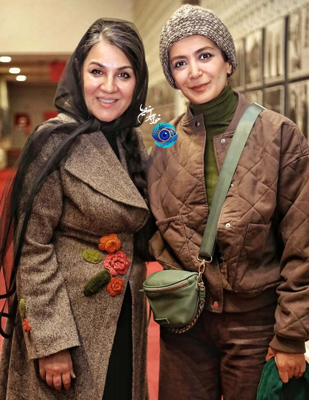 (عکس) استایل زمستانی الهام کردا با کلاه بافت در اکران «آن سوی حصارهای لالهزار» (عکس) استایل زمستانی الهام کردا با کلاه بافت در اکران «آن سوی حصارهای لالهزار»