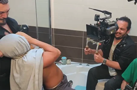 (ویدئو) پشت صحنه دلهره آور قتل ارشیا به دست آزاد در سریال شغال