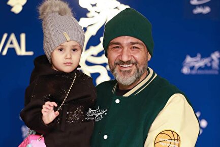 (عکس) پیام احساسی مهران غفوریان به دخترش با تم کریسمس