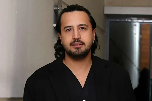 (ویدئو) حضور هنرمندان در مراسم ختم پدر مهرداد صدیقیان