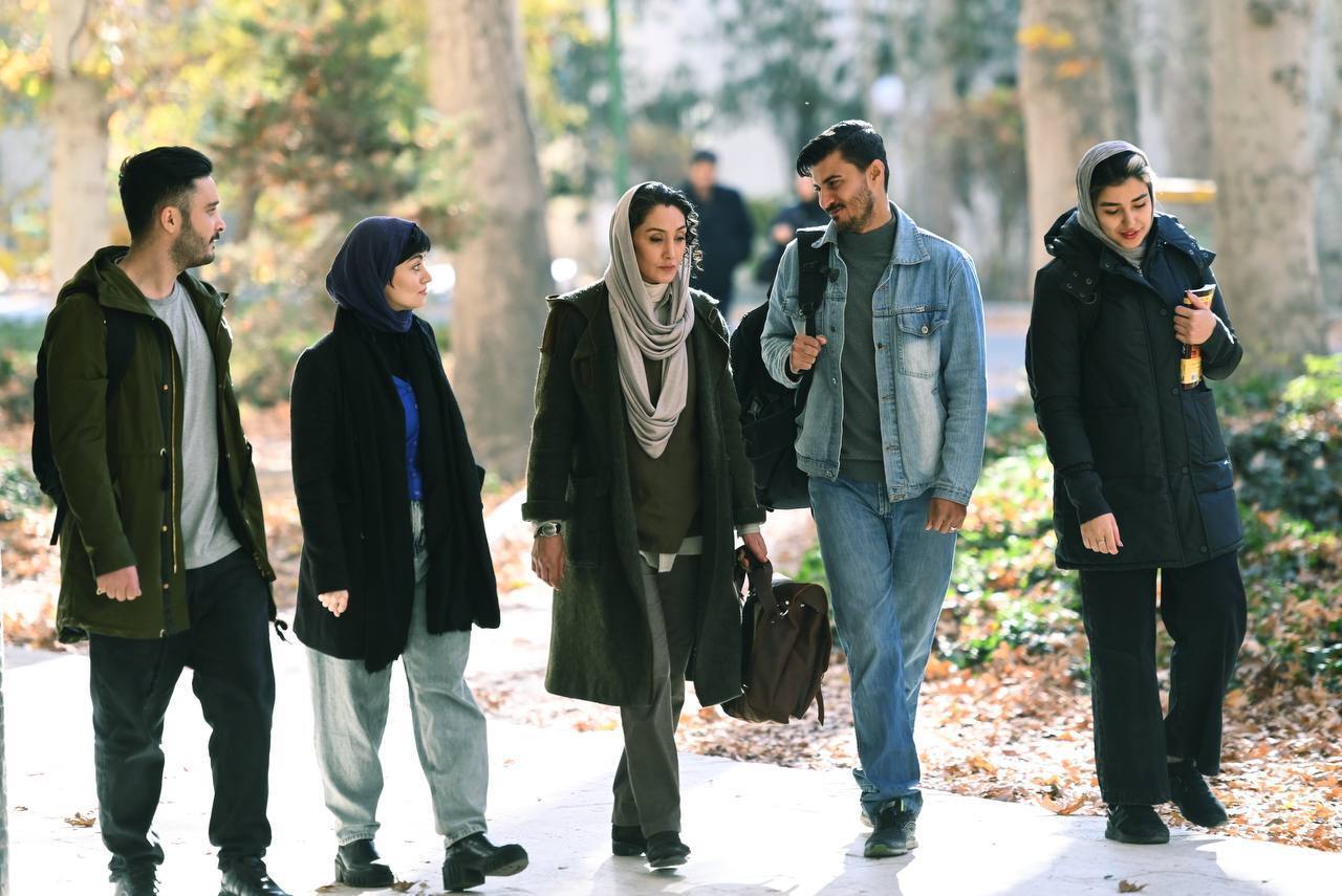 (عکس) هدیه تهرانی استاد دانشگاه شد