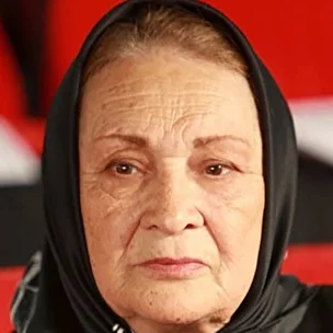 (ویدئو) انتشار ویدئویی از بازیگر قدیمی سینما جنجال به پا کرد؛ بیوگرافی و زندگی خصوصی پری امیرحمزه