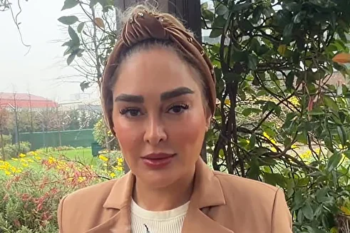 (ویدئو) جشن تولد ۴۸ سالگی الهام حمیدی