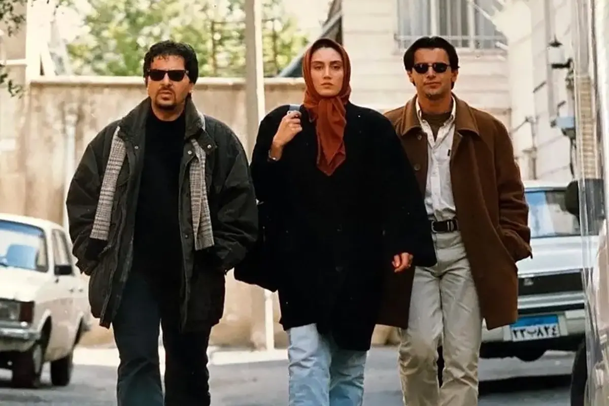 (ویدئو) روایت جالب سیروس الوند از سکانس معروف فیلم «دست‌های آلوده» | جنس بازی هدیه تهرانی مردم را یاد مردها می‌انداخت