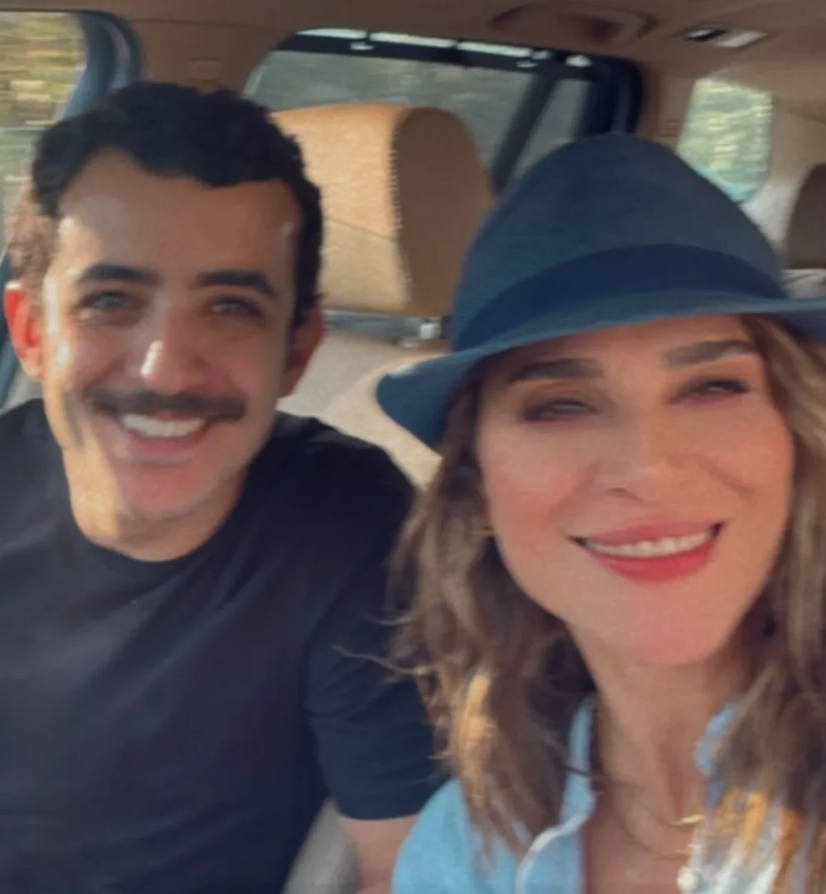 تصاویر صمیمانه از سحر دولتشاهی و علی شادمان پربازدید شد