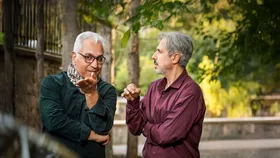 زمان پخش سریال تلویزیونی «شیش ماهه» به کارگردانی مهران مدیری در ماه رمضان به همراه داستان و بازیگران