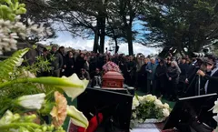 (ویدئو) مراسم خاکسپاری بهرام بیضایی در آمریکا