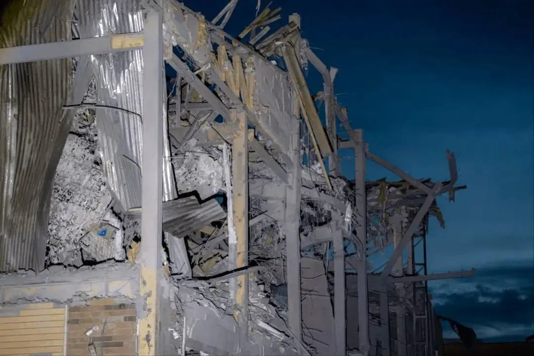 حمله هوایی به یک مدرسه در خمین