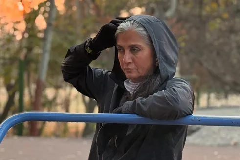 عکس‌های پاییزی رویا جاویدنیا در پارک