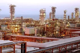 (ویدئو) حمله موشکی به تاسیسات پتروشیمی پارس جنوبی