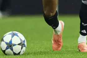 تجاوز گروهی فوتبالیست‌های اسرائیلی به توریست آمریکایی