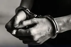 ماجرای ربودن ۱۳ دختر در تهران توسط «نادر یاکوزا» در نقش مامور برخورد با بدحجابی