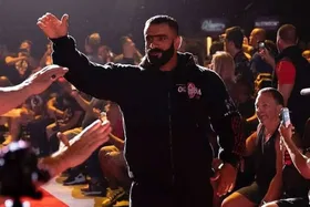 (عکس) هادی چوپان سکوتش را شکست؛ صدبار گفتم مسئولین برای من عددی نیستند | خود را در سوگ جامعه شریک می‌دانم