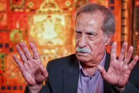 (ویدئو) مواجهه سیاوش طهمورث با سارق موبایلش؛ به خودم می‌گفتی ۲۰ میلیون می‌دادم