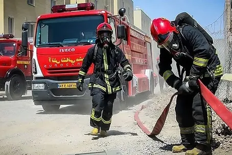 حمله آمریکا و اسرائیل به انبار شرکت فولاد آسیا در اهواز/ یک شهید و دو زخمی