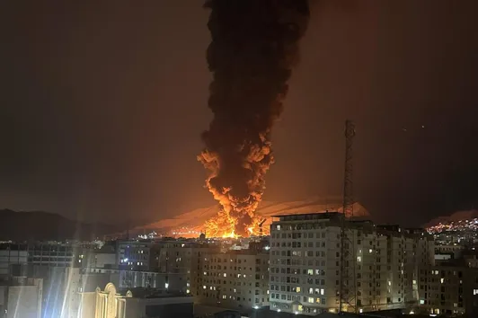 راهنمای محافظت در برابر باران‌های اسیدی سمی ناشی از انفجار مخازن سوخت