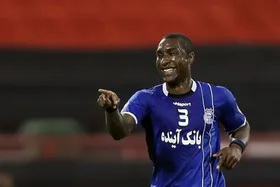 افشاگری همسر ستاره سابق استقلال درباره زندگی مخفیانه او