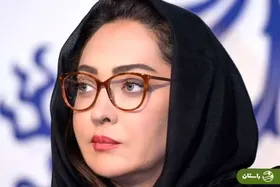 (عکس) تونل زمان؛ «نیکی کریمی» ۲۱ ساله با چادر در کنار «خسرو شکیبایی» در پشت‌صحنۀ فیلم «سارا»