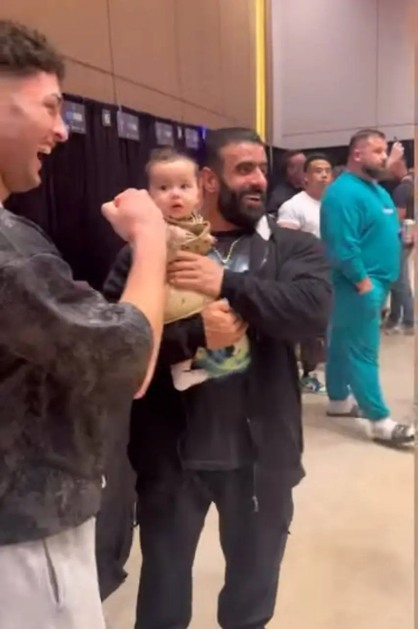 همزمان با بمباران ایران، هادی چوپان به آمریکا رفت