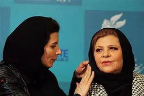 زری خوشکام، مادر لیلا حاتمی و بازیگر قدیمی سینما درگذشت