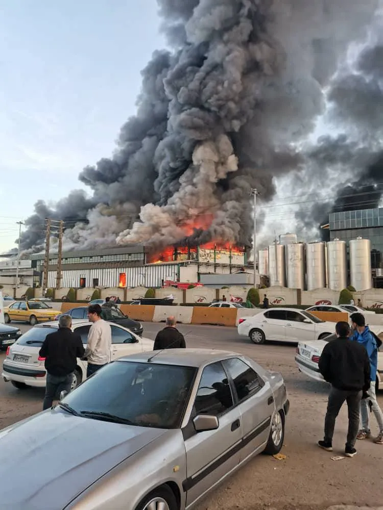 آتش سوزی کارخانه کاله در آمل