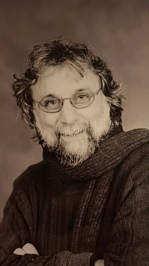 بصیر نصیبی «پدر فیلم کوتاه ایران» بصیر نصیبی «پدر فیلم کوتاه ایران»