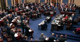 سنای آمریکا بار دیگر به ادامه جنگ با ایران رأی داد