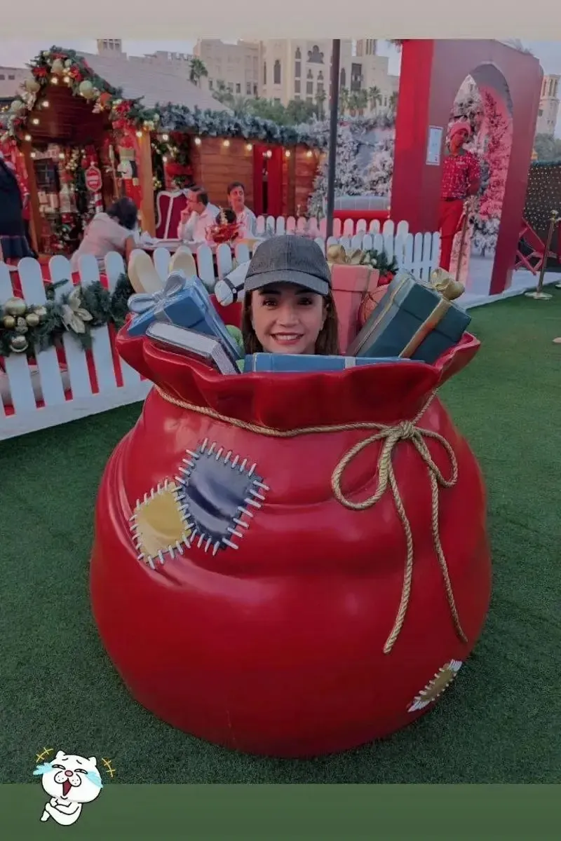 شبنم قلی خانه در کریسمس دبی شبنم قلی خانه در کریسمس دبی