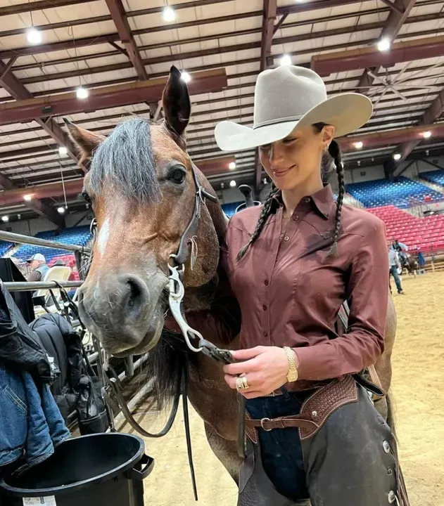 پایان رابطه عاشقانه بلا حدید با سوارکار مشهور تگزاسی پس از ۲ سال پایان رابطه عاشقانه بلا حدید با سوارکار مشهور تگزاسی پس از ۲ سال