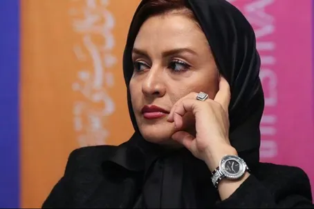 تصویری از مریلا زارعی در تجمع میدان تجریش در شب تولدش