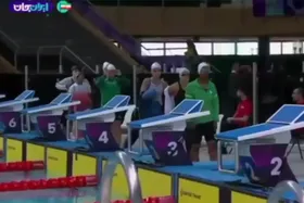 (ویدئو) پخش رژه زنان شناگر از تلویزیون برای اولین بار