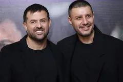 (ویدئو) درخواست عجیب از هومن سیدی که رد شد؛ بوس بفرستید!