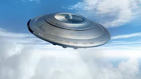 گزارش پنتاگون درباره UFO ها؛ از نور‌های ناشناس تا روایت فضانوردان آپولو