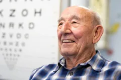 نخستین پیوند قرنیه مصنوعی جهان با موفقیت انجام شد