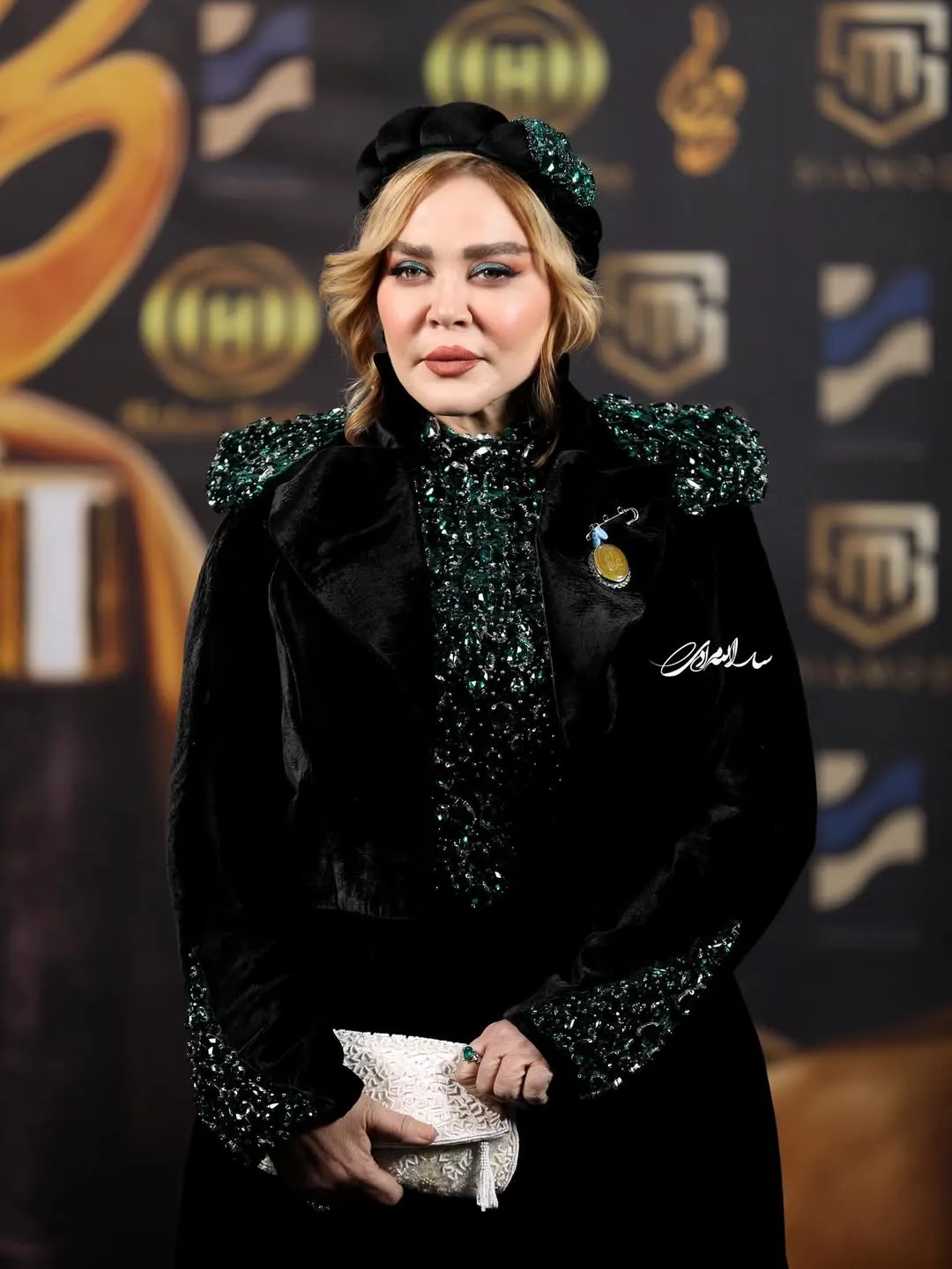 استایل بهاره رهنما در جشن حافظ