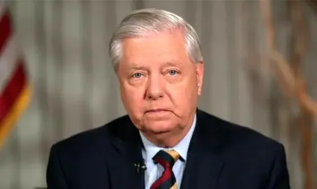 ادعای لیندسی گراهام: ترامپ شخصا با صدای بلند و فریاد با مذاکره کننده ایران صحبت کرد