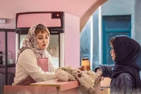 (عکس) ابوالفضل پورعرب با شکل و شمایلی متفاوت در راه فیلم فجر