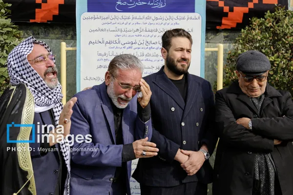 خاکسپاری پیکر شهید علی شمخانی در امامزاده صالح (ع)