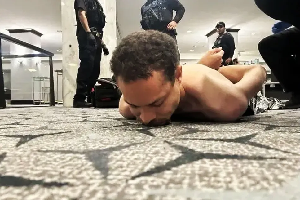 جزئیات تیراندازی در مراسم شام خبرنگاران با حضور ترامپ؛ مهاجم چه کسی بود؟