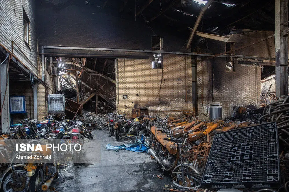 تصاویر؛ حمله موشکی به موتورسازی در اطراف قم