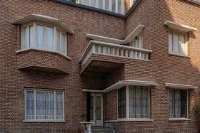 خانه‌ای قدیمی در هفت تیر که مثل یک آغوش، گرم و خواستنی است