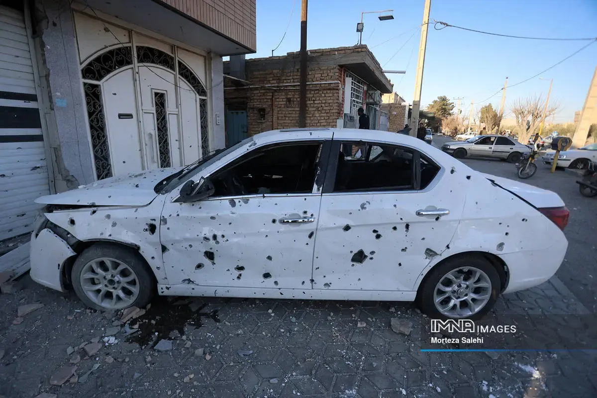 تصاویری از حملات هوایی به یک روستا