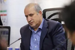 تصویری از حال و روز بد مهدی تاج در فرودگاه کانادا قبل از بازگشت به ایران