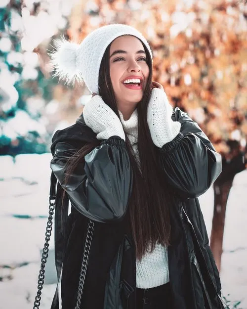 کیمیا حسینی بلاگر