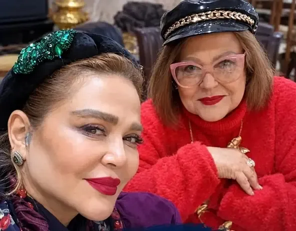 بهاره رهنما و مادرش