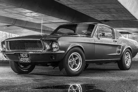 (عکس) فروش انواع مدل‌ اتومبیل فورد در ایران در سال ۱۳۱۵