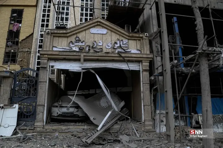 (عکس) خسارات حمله به خیابان مطهری تهران