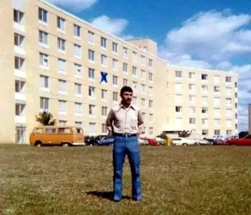 تیپ و چهرۀ «علی صیاد شیرازی» در دوران تحصیل در آمریکا